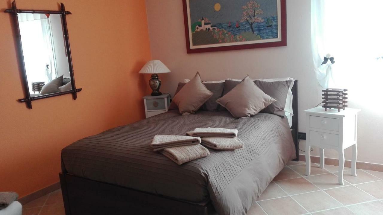 Ferienwohnung Casarina Ventimiglia Exterior foto